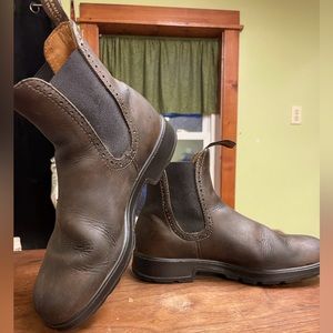 Women’s Blundstone boots